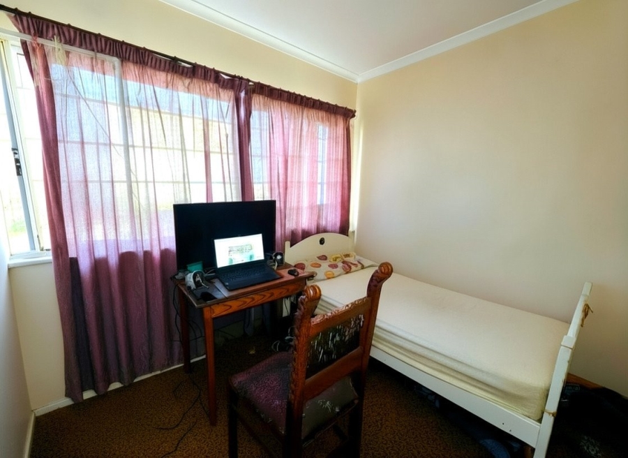 2 Bedroom Property for Sale in Table View Western Cape